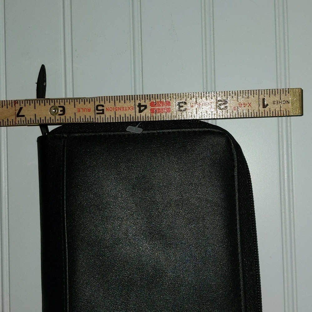 Zip Around Travel Organizer Wallet - Picture 7 of 10